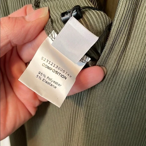 NWT  ribbed green jumpsuit romper - Picture 8 of 9